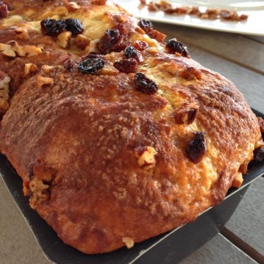 La brioche moelleuse à la cannelle et aux noix de pécan