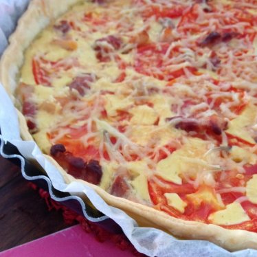 La tarte à la tomate et à la moutarde