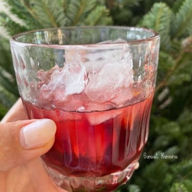 Le sirop de groseilles-pays