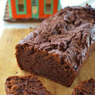 Le cake végétal chocolat noir et praliné