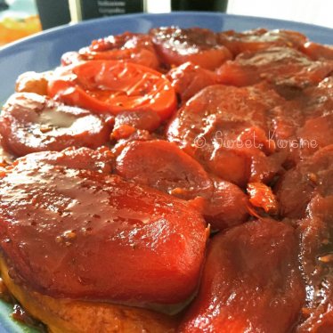 La tarte tatin de tomates au caramel balsamique