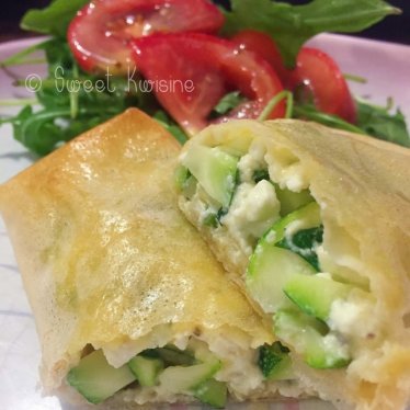 Les petits chaussons gourmands à la courgette et à la féta