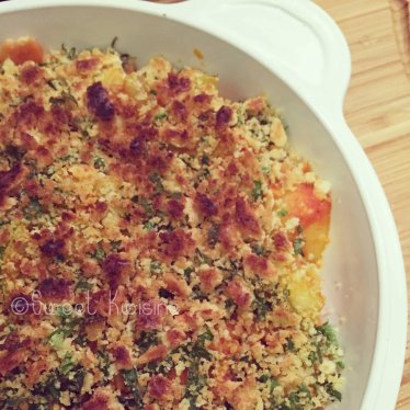 Le crumble salé courgettes et concombres aux TUC