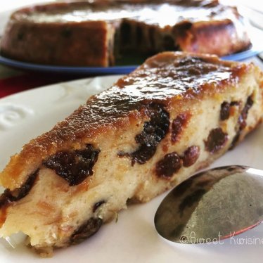 Le pudding de Martinique aux pruneaux et au rhum