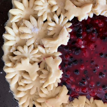 La tarte décorée aux fruits rouges