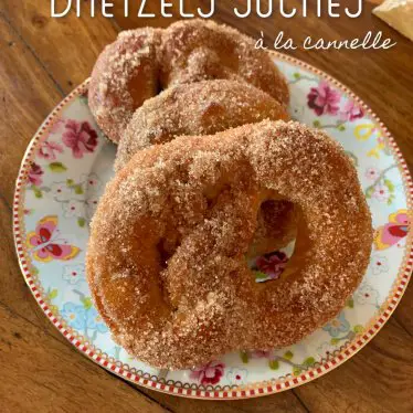 Les bretzels sucrés à la cannelle