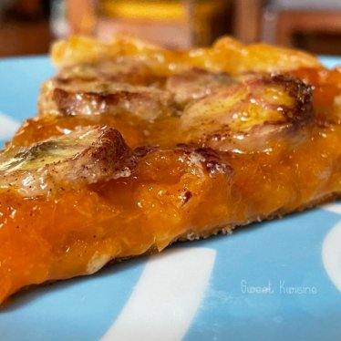 La tarte aux abricots-pays et banane