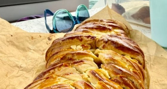 Le pain au beurre au hareng fumé