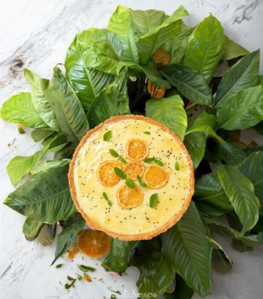 La tarte au citron et sésame noir